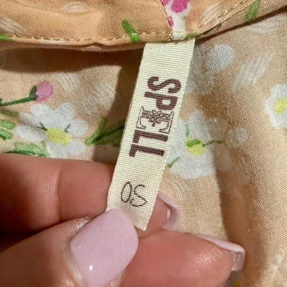 Spell Sundancer Robe - Picture 5 of 7